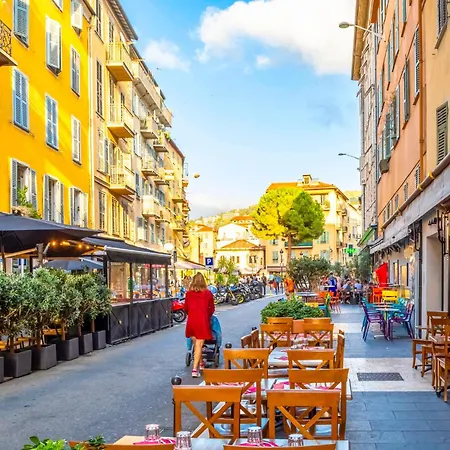 Apartment Claudia - Central -Quiet- Near The Sea- Ac- Private Parking *