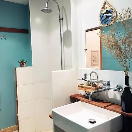 Apartment Claudia - Central -Quiet- Near The Sea- Ac- Private Parking