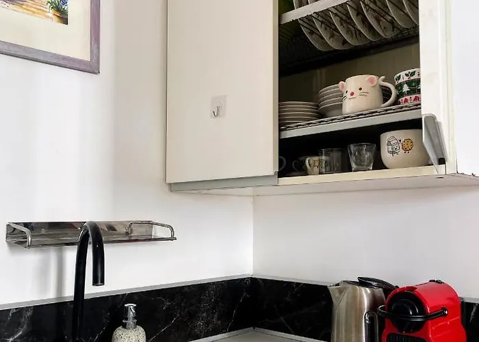 Claudia - -quiet- Near The Sea- Ac- Private Parking